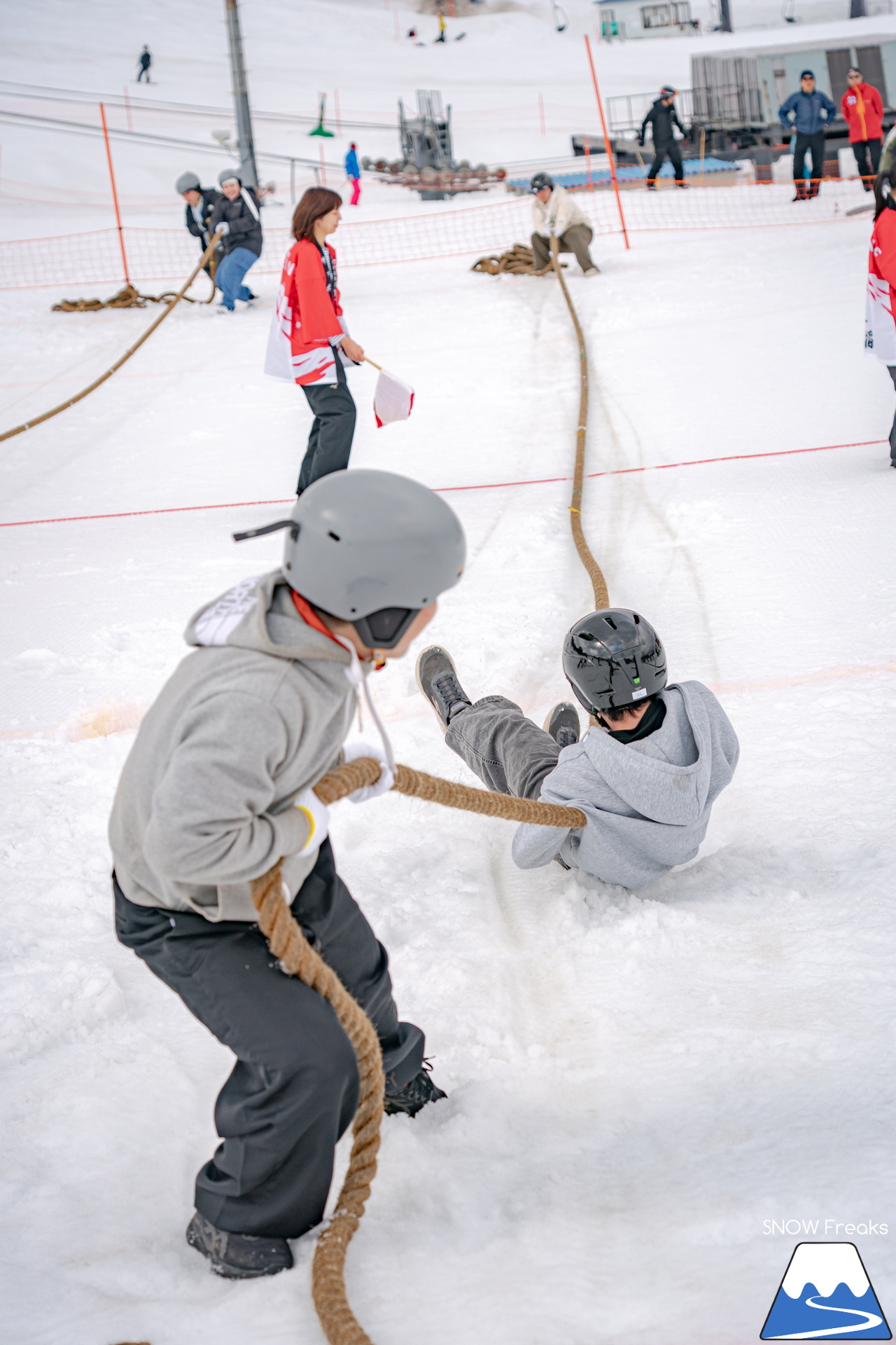 サッポロテイネ｜山頂積雪 285cm！絶好の春コンディションのゲレンデは、『アルペンスキー大会』『モーグル大会』『テイネ雪山祭り』『北海道米そり選手権2026』で大盛り上がり～(^^)v